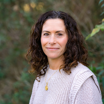 About Mindful Guides Lisa Marks - Mindful Guides Therapy Center