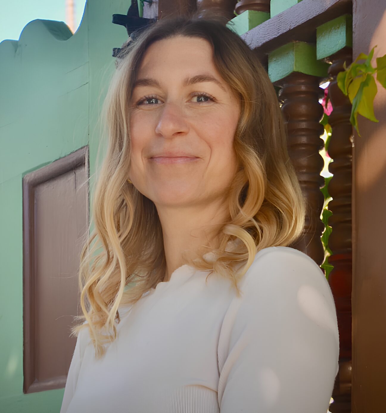 Crystal Carson, Associate Marriage and Family Therapist at Mindful Guides La Jolla.